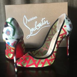 ONE OF A KIND! Louboutin Tititata 100